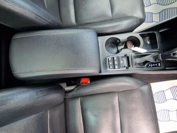 Hyundai TUCSON 2.0 CRDi Premium SE Auto 4WD Euro 6 5dr