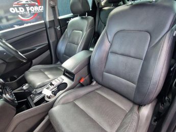 Hyundai TUCSON 2.0 CRDi Premium SE Auto 4WD Euro 6 5dr