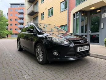 Ford Focus 1.0T EcoBoost Zetec Navigator Euro 5 (s/s) 5dr