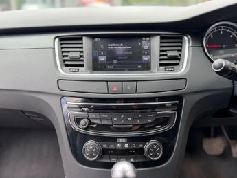 Peugeot 508 2.0 HDi Allure Auto Euro 5 4dr