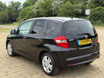 Honda Jazz 1.4 i-VTEC ES Plus Hatchback 5dr Petrol CVT Euro 5 (99 ps)