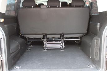 Volkswagen Transporter Shuttle 2.0 BiTDI BlueMotion Tech SE DSG FWD LWB Euro 6 (s/s) 5dr