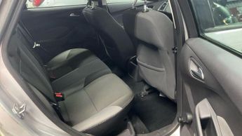 Ford Focus 1.6 Edge Estate 5dr Petrol Manual Euro 5 (105 ps)