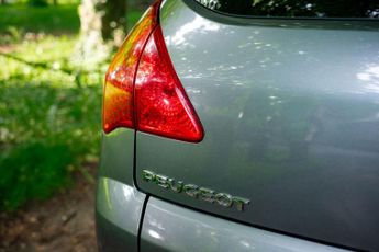 Peugeot 3008 1.6 HDi Sport Euro 5 5dr