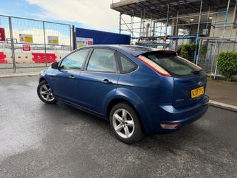 Ford Focus 1.6 Zetec 5dr