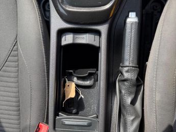 Ford Focus 1.6 Titanium Powershift Euro 6 5dr