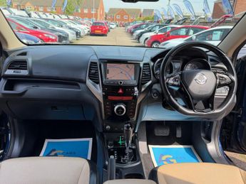 SsangYong Tivoli XLV 1.6 e-XDi ELX SUV 5dr Diesel Auto 4WD Euro 6 (115 ps)