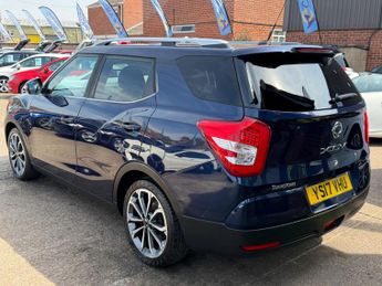SsangYong Tivoli XLV 1.6 e-XDi ELX SUV 5dr Diesel Auto 4WD Euro 6 (115 ps)