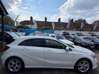 Mercedes-Benz A Class 2.1 A200d Sport (Premium) Hatchback 5dr Diesel 7G-DCT Euro 6 (s/