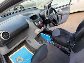 Toyota AYGO 1.0 VVT-i Ice Hatchback 5dr Petrol MultiMode Euro 5 (67 ps)