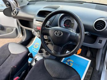 Toyota AYGO 1.0 VVT-i Ice Hatchback 5dr Petrol MultiMode Euro 5 (67 ps)