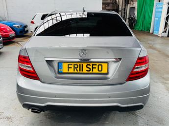Mercedes-Benz C Class 2.1 C200 CDI BlueEfficiency Sport Edition 125 G-Tronic+ Euro 5 (