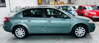 Renault Megane 1.6 VVT Dynamique Proactive 4dr