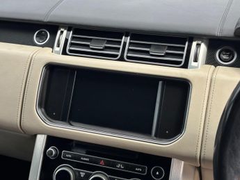 Land Rover Range Rover 4.4 SD V8 Autobiography Auto 4WD Euro 5 5dr