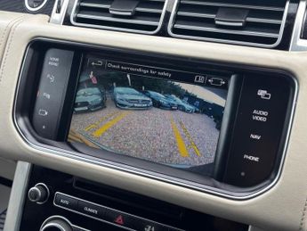 Land Rover Range Rover 4.4 SD V8 Autobiography Auto 4WD Euro 5 5dr
