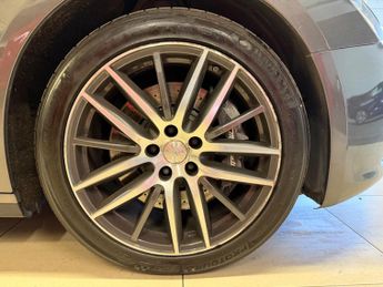 Maserati Ghibli 3.0D V6 Saloon 4dr Diesel ZF Euro 5 (s/s) (275 ps)