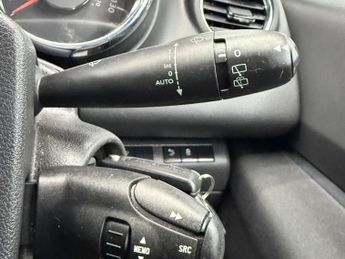 Peugeot 3008 1.6 BlueHDi Active Euro 6 (s/s) 5dr
