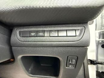 Peugeot 2008 1.6 BlueHDi Allure Euro 6 5dr
