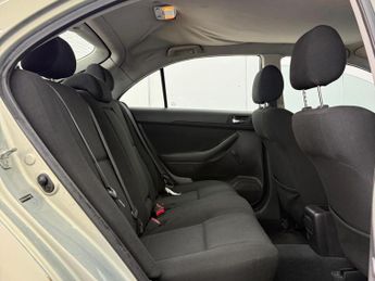 Toyota Avensis 1.8 VVT-i T3-S 5dr