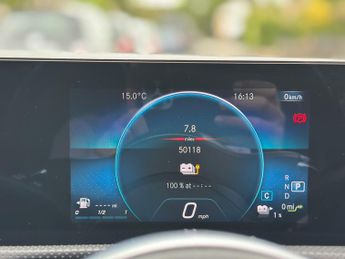 Mercedes-Benz A Class 1.3 A250e 15.6kWh AMG Line Edition (Executive) 8G-DCT Euro 6 (s/