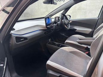 Volkswagen ID.3 Pro Performance 58kWh Family Auto 5dr