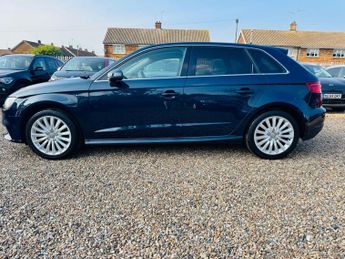Audi A3 1.4 TFSI e-tron Sportback e-S Tronic Euro 6 5dr 8.8kWh