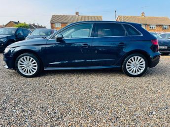 Audi A3 1.4 TFSI e-tron Sportback e-S Tronic Euro 6 5dr 8.8kWh