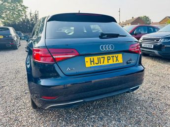 Audi A3 1.4 TFSI e-tron Sportback e-S Tronic Euro 6 5dr 8.8kWh