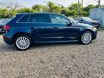Audi A3 1.4 TFSI e-tron Sportback e-S Tronic Euro 6 5dr 8.8kWh