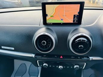 Audi A3 1.4 TFSI e-tron Sportback e-S Tronic Euro 6 5dr 8.8kWh
