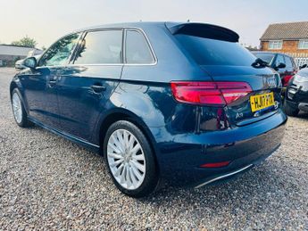 Audi A3 1.4 TFSI e-tron Sportback e-S Tronic Euro 6 5dr 8.8kWh