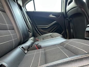 Mercedes-Benz A Class 2.1 A200 CDI Sport 7G-DCT Euro 6 (s/s) 5dr