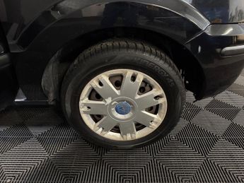 Ford Fusion 1.4 2 Durashift EST 5dr