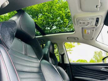 MG MG HS 1.5 T-GDI 16.6kWh Exclusive SUV 5dr Petrol Plug-in Hybrid Auto E