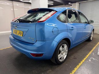 Ford Focus 1.6 Zetec 5dr