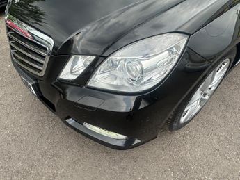 Mercedes-Benz E Class 2.1 E250 CDI BlueEfficiency Avantgarde Tiptronic Euro 5 5dr