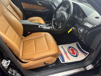 Mercedes-Benz E Class 2.1 E250 CDI BlueEfficiency Avantgarde Tiptronic Euro 5 5dr