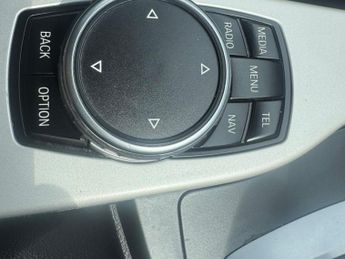 BMW 3 Series 2.0 320d SE Auto xDrive Euro 5 (s/s) 4dr