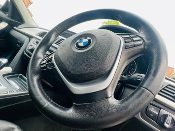 BMW 3 Series 2.0 320d SE Auto xDrive Euro 5 (s/s) 4dr