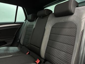 Volkswagen Golf 2.0 TDI R-Line DSG Euro 6 (s/s) 5dr