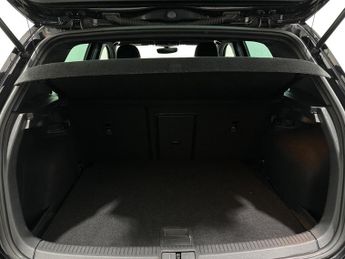 Volkswagen Golf 2.0 TDI R-Line DSG Euro 6 (s/s) 5dr
