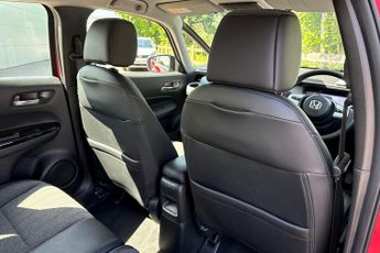 Honda Jazz 1.5 i-MMD SR eCVT