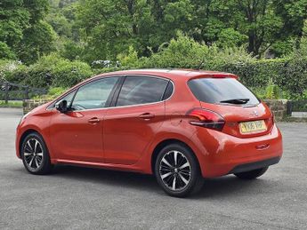 Peugeot 208 1.2 PureTech Allure Hatchback 5dr Petrol Manual Euro 6 (s/s) (11
