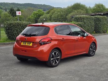 Peugeot 208 1.2 PureTech Allure Hatchback 5dr Petrol Manual Euro 6 (s/s) (11