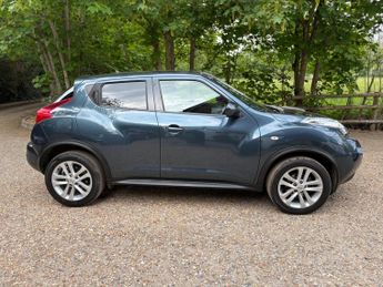 Nissan Juke 1.6 Acenta CVT Euro 5 5dr