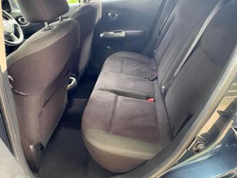 Nissan Juke 1.6 Acenta CVT Euro 5 5dr