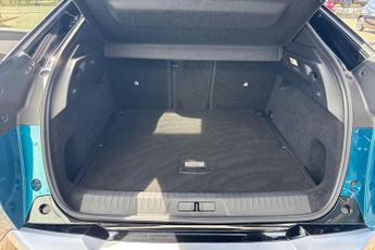 Peugeot E-3008 73kWh GT SUV 5dr Electric Auto (210 ps)