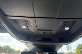 Peugeot E-3008 73kWh GT SUV 5dr Electric Auto (210 ps)