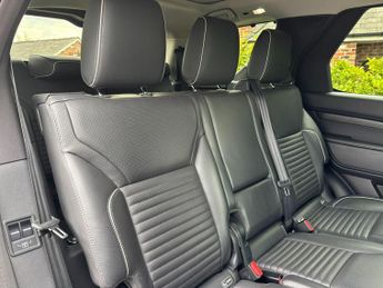 Land Rover Discovery 3.0 TD V6 HSE Luxury Auto 4WD Euro 6 (s/s) 5dr