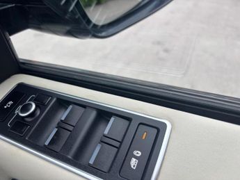 Land Rover Range Rover 3.0 TD V6 Vogue SE Auto 4WD Euro 5 (s/s) 5dr